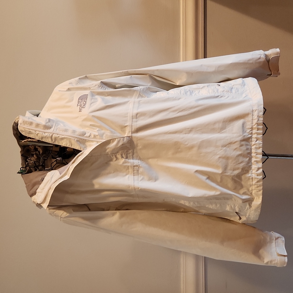 North Face Hyvent Pullover